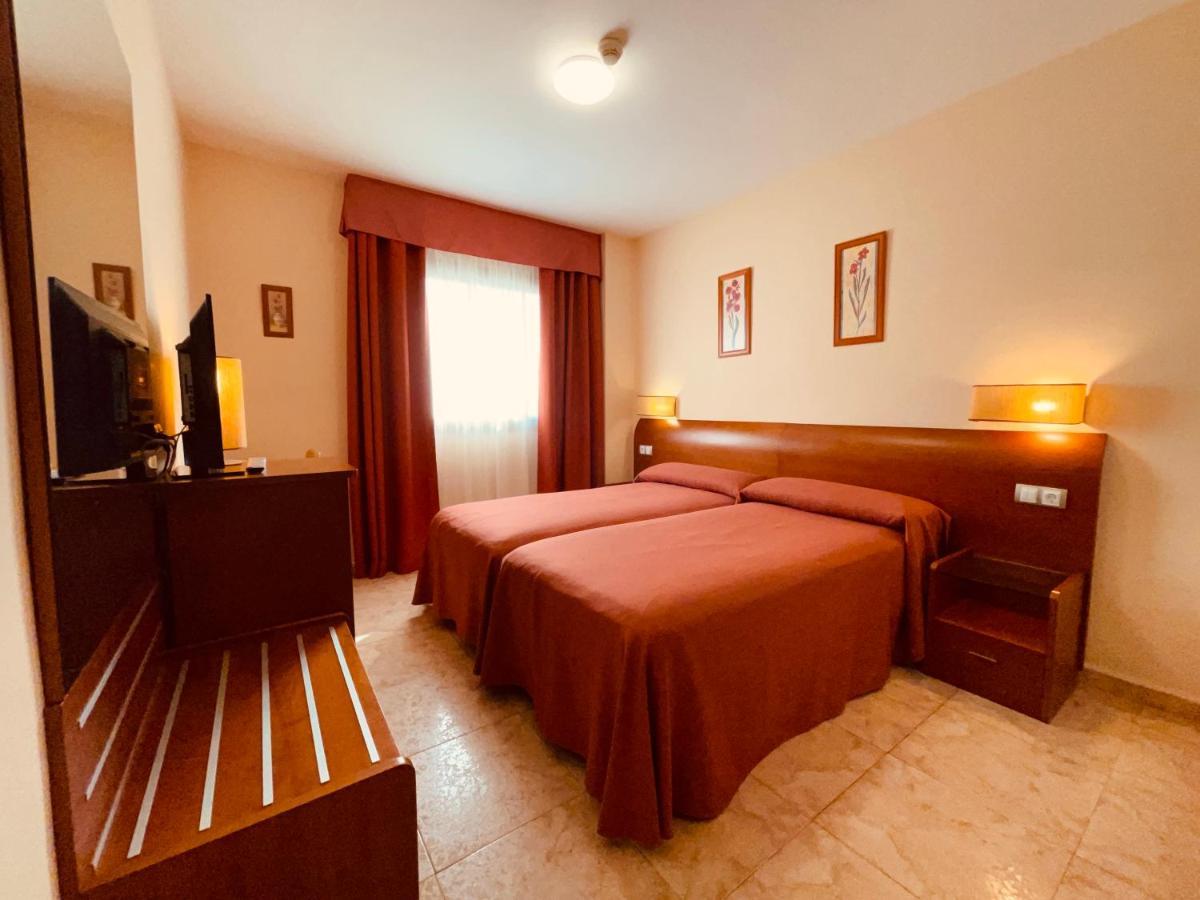 Torrijos Hotel Cheste Kültér fotó