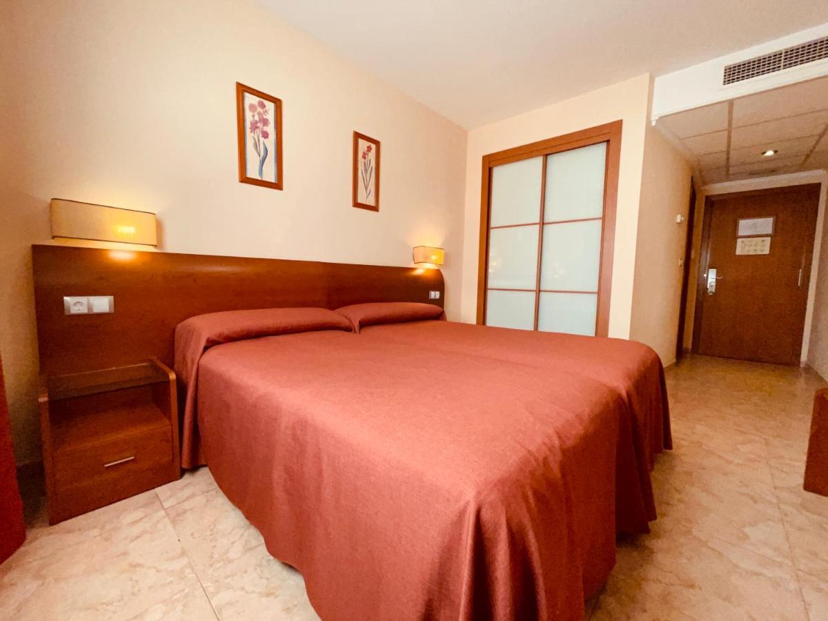 Torrijos Hotel Cheste Kültér fotó