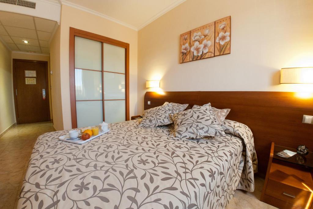 Torrijos Hotel Cheste Kültér fotó