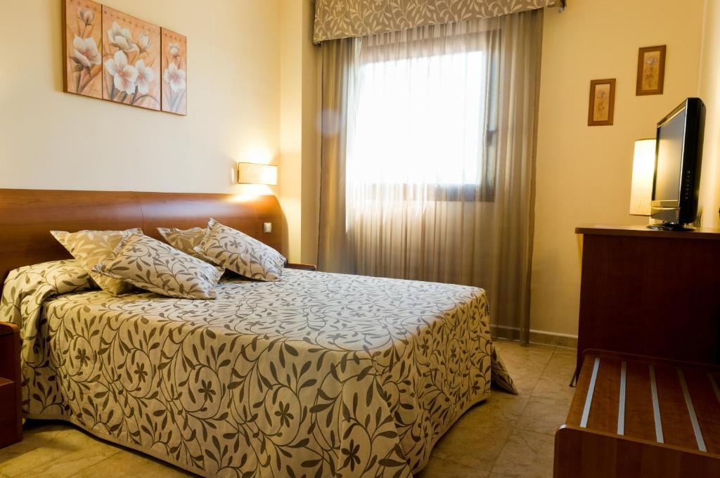 Torrijos Hotel Cheste Szoba fotó