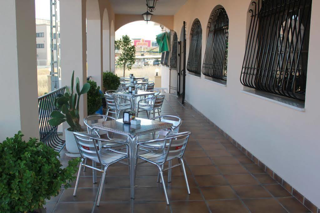 Torrijos Hotel Cheste Kültér fotó