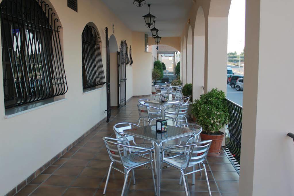 Torrijos Hotel Cheste Kültér fotó